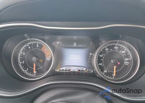 2019 Jeep Cherokee Limited 4X4 from USA, damaged, VIN 1C4PJMDN8KD179750